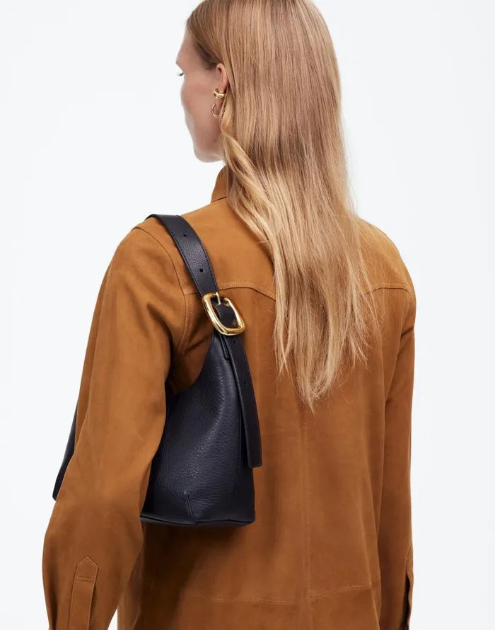 Bags Women Madewell The SculpturalBuckle Shoulder Bag True Black