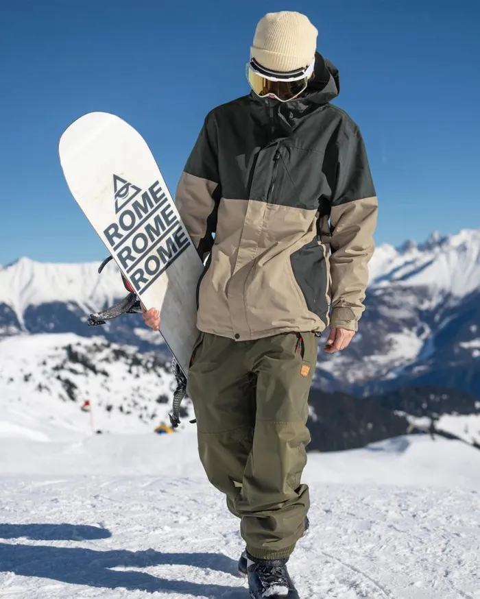 Mens L GoreTex Jacket 8211 Chestnut Brown Mens Volcom Jackets