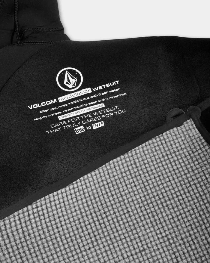 Mens Modulator 543mm Hood Chestzip Fullsuit 8211 Black Mens Volcom Wetsuits