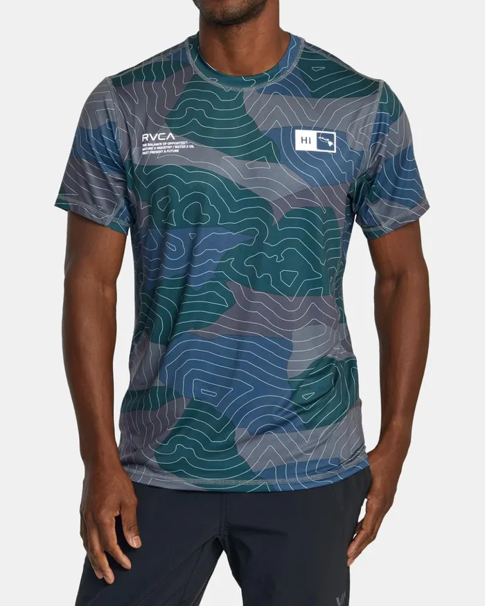 RVCA Short Sleeves Hawaii Sport Vent Short Sleeve Training Top Hawaii Topo Camo 8211 Men