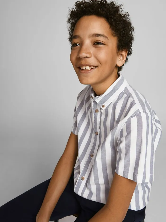 Shirts JACK and JONES Junior BOYS OXFORD SHORT SLEEVED SHIRT Blue Ensign Blue On Sale