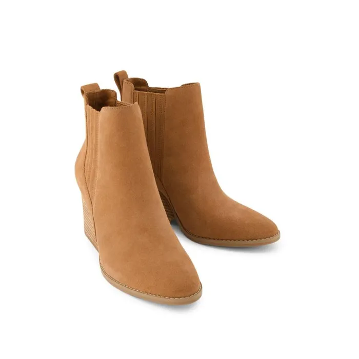 Toms Boots and Booties Noa Ankle Boot Brown Suede 8211 Women Toms Boots and Booties Noa Ankle Boot Brown Suede 8211 Women