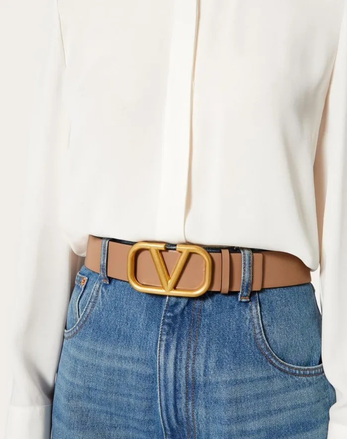 Valentino Belts Woman Reversible Vlogo Signature Belt In Glossy Calfskin 40 Mm For Woman In Blackpure Red Blackpure Red Valentino Belts Woman Reversible Vlogo Signature Belt In Glossy Calfskin 40 Mm For Woman In Blackpure Red Blackpure Red