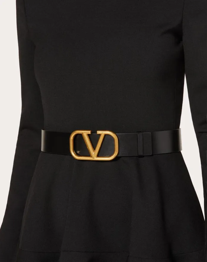 Valentino Belts Woman Reversible Vlogo Signature Belt In Glossy Calfskin 40 Mm For Woman In Blackpure Red Blackpure Red Valentino Belts Woman Reversible Vlogo Signature Belt In Glossy Calfskin 40 Mm For Woman In Blackpure Red Blackpure Red