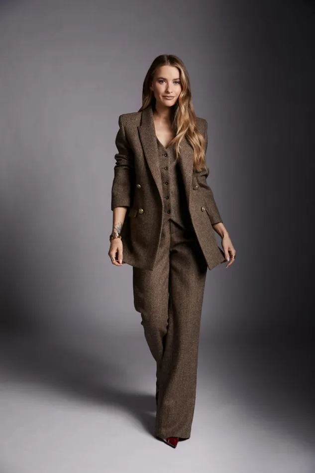 Women In Stock Tailoring Holland Cooper Belgravia Blazer Large Scale Brown Herringbone