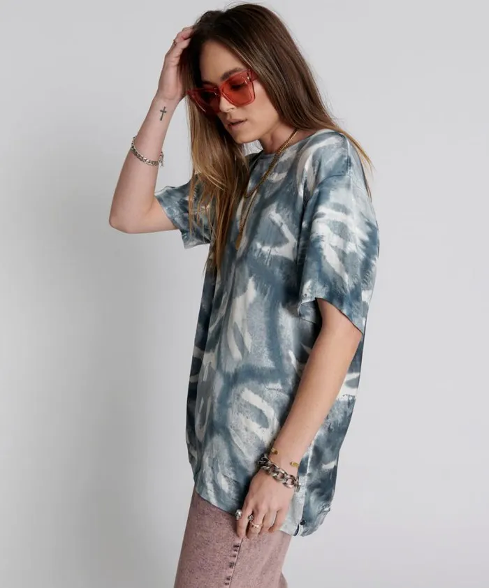 Women REFLECTION HAND PRINTED SATIN TEE One Teaspoon Tees and Tanks Women REFLECTION HAND PRINTED SATIN TEE One Teaspoon Tees and Tanks